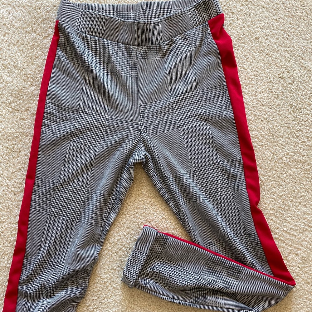 Gingham leggings with red stripe down the leg